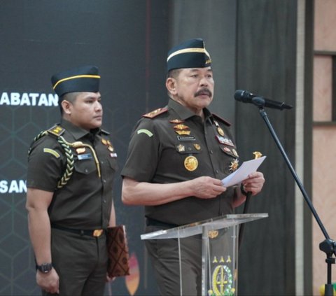 Jaksa Agung Lantik Jaksa Agung Muda Pengawasan dan Kepala Badiklat Kejaksaan Agung