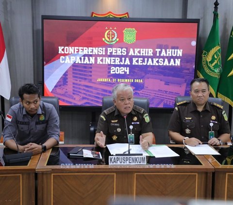 Kejaksaan Agung menggelar Konperensi Pers Akhir Tahun Capaian Kinerja Kejaksaan 2024 di Jakarta, Selasa, 31 Desember 2024