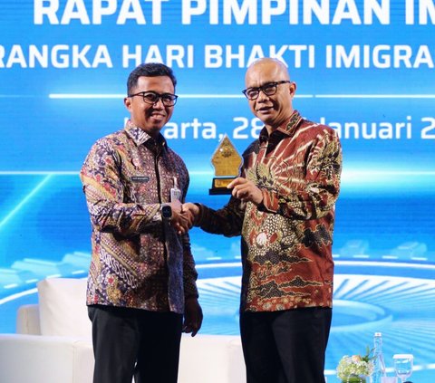 Jaksa Agung Muda Intelijen (JAM-Intelijen), Prof. Dr. Reda Manthovani, mengatakan bahwa salah satu persoalan utama keimigrasian adalah maraknya fenomena Free Movement atau peningkatan mobilitas penduduk global. Salah satu yang memengarhi peningkatan mobilitas penduduk dunia adalah Deklarasi Masyarakat ASEAN (MEA).