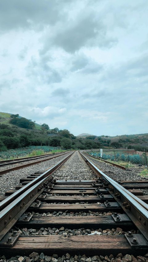 Komisaris PT Nusantara Lima Diperiksa Kejagung, Usut Korupsi Perkeretaapian Medan