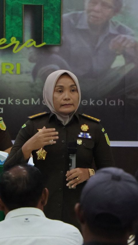 Tim Puspenkum Kejaksaan Agung melaksanakan Penyuluhan Hukum Jaksa Sahabat Masyarakat mengenai Jaksa Garda Desa.