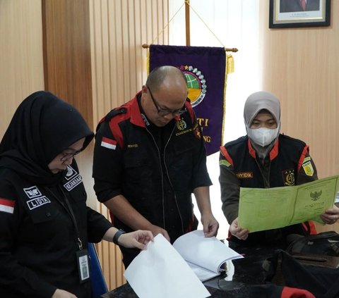 Kejati Sumsel geledah kantor BPN dan Bapenda Kota Palembang