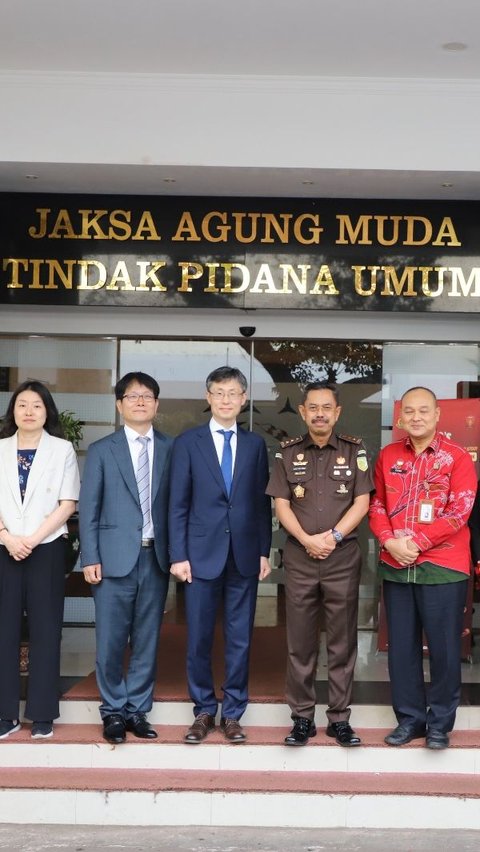 JAM-Pidum Terima Kunjungan Kehormatan Jajaran MOLEG Korea Selatan di Kejaksaan Agung