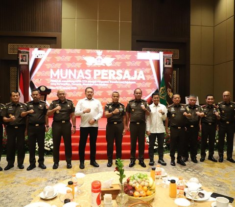 Jaksa Agung ST Burhanuddin secara resmi membuka Musyawarah Nasional Persatuan Jaksa Indonesia (PERSAJA) Tahun 2025 pada Senin, 13 Januari 2025