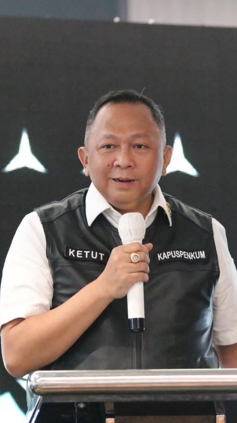 Kejagung Periksa 3 Saksi Kasus Korupsi Impor Gula PT SMIP