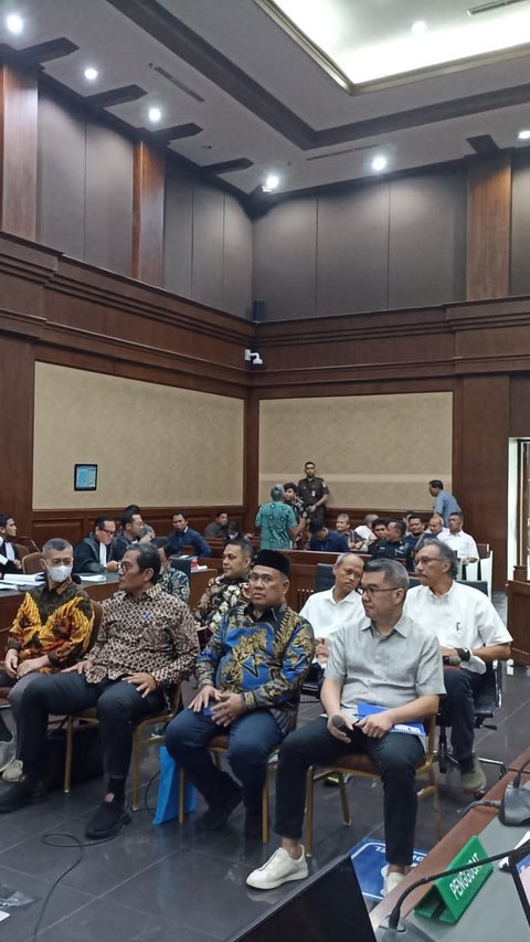 JPU Kejati Sultra Pikir-Pikir Atas Putusan PT DKI dan PT Kendari Atas 9 Terdakwa Korupsi Ore Nikel PT Antam Tbk