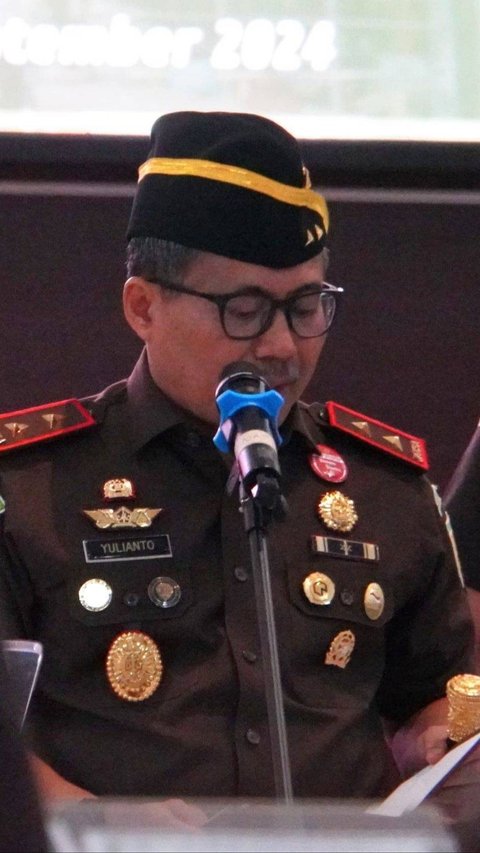 Kajati Sumsel Lantik Asisten Pembinaan dan 4 Kepala Kejaksaan Negeri