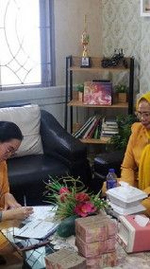 Penyidik Pidsus Kejati Lampung Kembali Terima Titipan Uang Kerugian Negara Perkara Pesisir Barat TA 2022